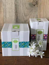 Load image into Gallery viewer, Etched Core Pluggable Ceramic Electric Scentsy Melt Warmer