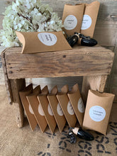 Load image into Gallery viewer, The Candle Attic- Car Diffuser