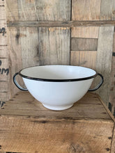 Load image into Gallery viewer, Farmhouse Enamel Bowl with Handles