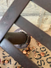 Load image into Gallery viewer, Rake Head Peg Rail