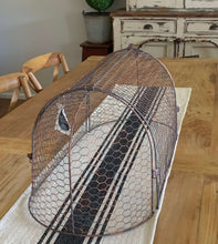 Load image into Gallery viewer, Wire Table Dome/Cloche'