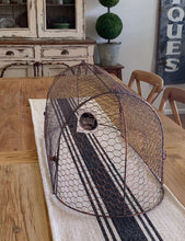 Load image into Gallery viewer, Wire Table Dome/Cloche'