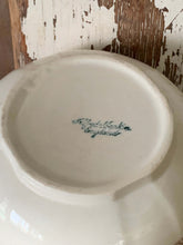 Load image into Gallery viewer, Alfred Meakin cream Vintage Jug