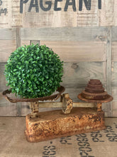 Load image into Gallery viewer, Rustic Counter Scales