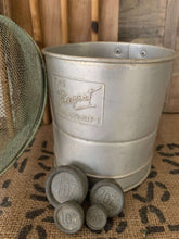 Load image into Gallery viewer, Vintage Sifter