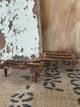 Load image into Gallery viewer, Rustic Numbers (Roman Numerals)