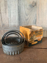 Load image into Gallery viewer, Cookie Cutters