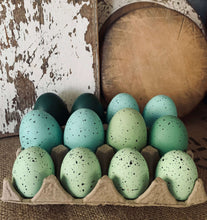 Load image into Gallery viewer, Decorator Eggs