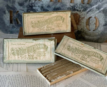 Load image into Gallery viewer, Escritoire Wax Boxes