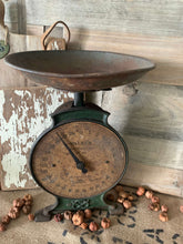 Load image into Gallery viewer, Antique Salter No, 46 Household Kitchen Scales