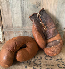 Load image into Gallery viewer, Vintage Leather Boxing Gloves