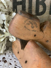 Load image into Gallery viewer, Pair of Original Shoe lasts- Childrens Size