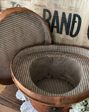 Load image into Gallery viewer, Victorian Top Hat and Leather Hat box