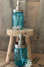 Load image into Gallery viewer, Ball Mason Jar Soap Dispenser/Pump
