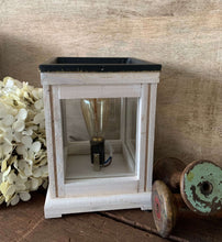 Load image into Gallery viewer, Edison Bulb Shabby Timber Electric melt Warmer
