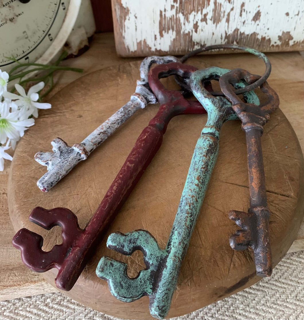 Oversized Cast Iron Key Ring