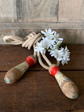 Load image into Gallery viewer, Vintage Toy Skipping Rope
