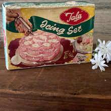 Load image into Gallery viewer, &quot;Tala&quot; Icing Set
