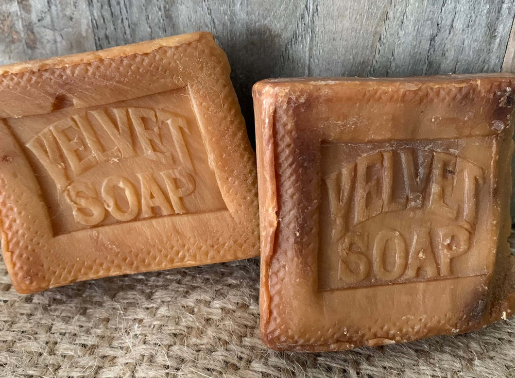 Vintage Velvet Laundry Soap