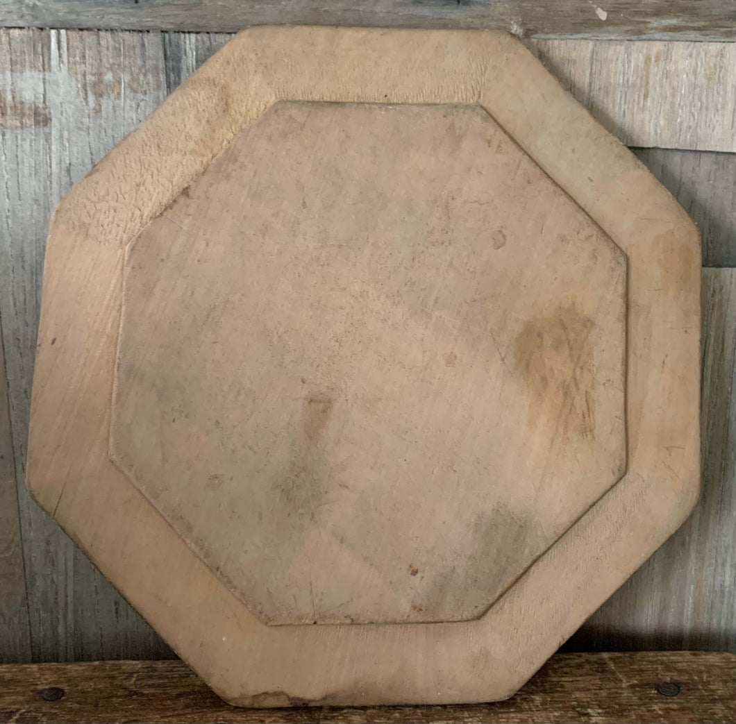 Old Timber Bread Board