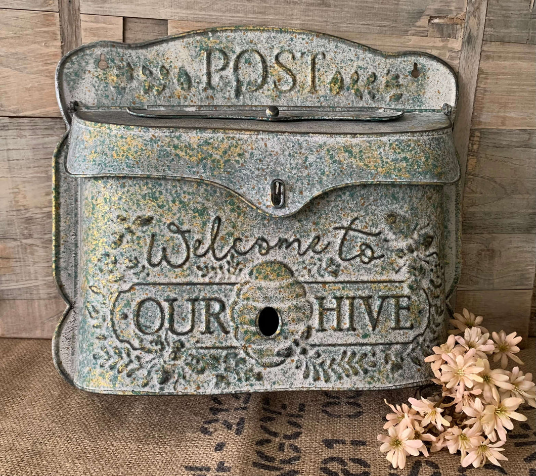 Farmhouse Inspired Hanging Gal Letterbox