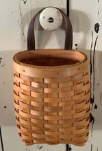 Load image into Gallery viewer, Shaker Style Wall Basket
