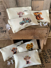 Load image into Gallery viewer, Multipurpose Zippered Bags- Farmhouse
