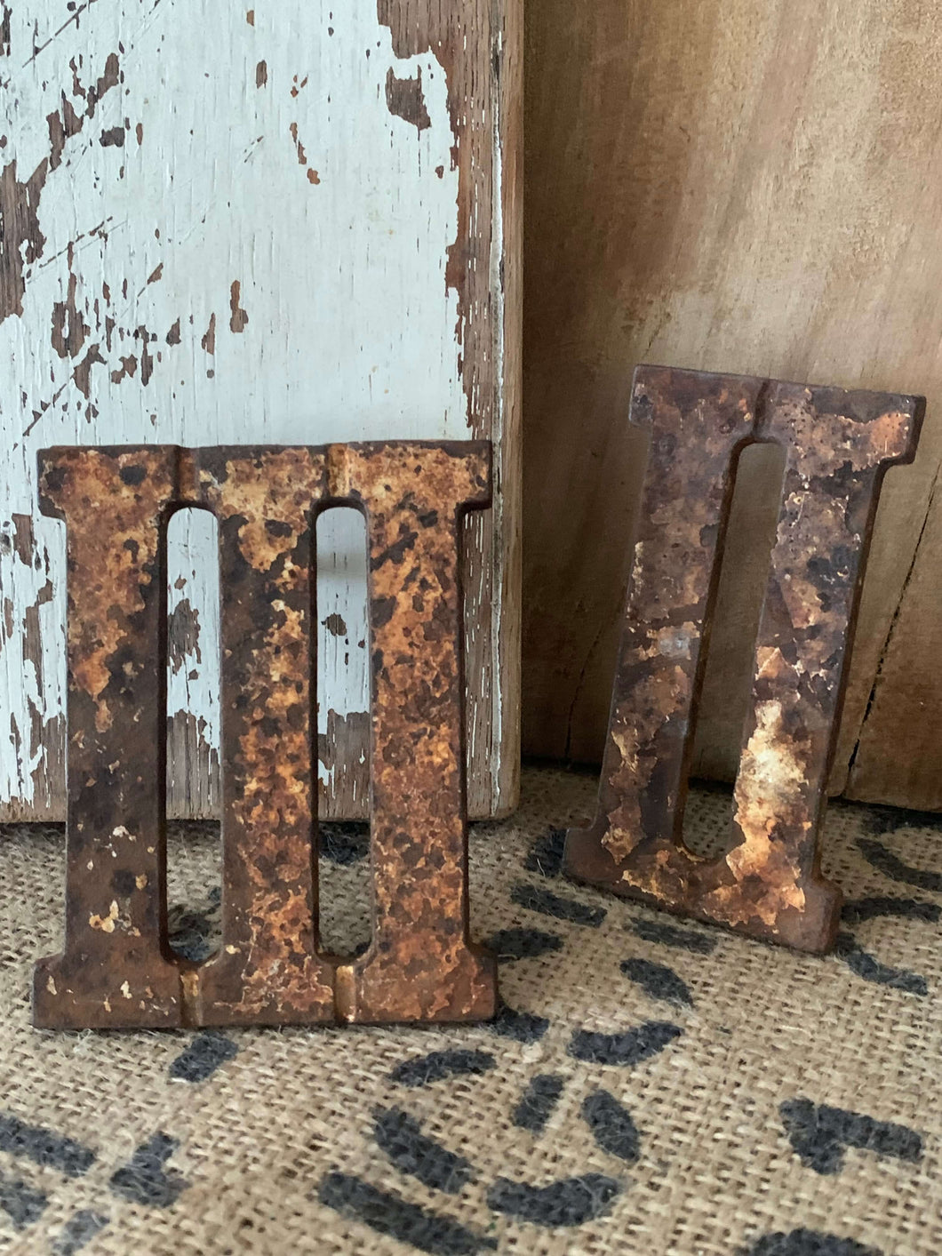 Rustic Numbers (Roman Numerals)