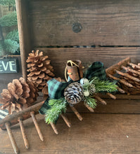 Load image into Gallery viewer, Various Vintage Christmas Tools
