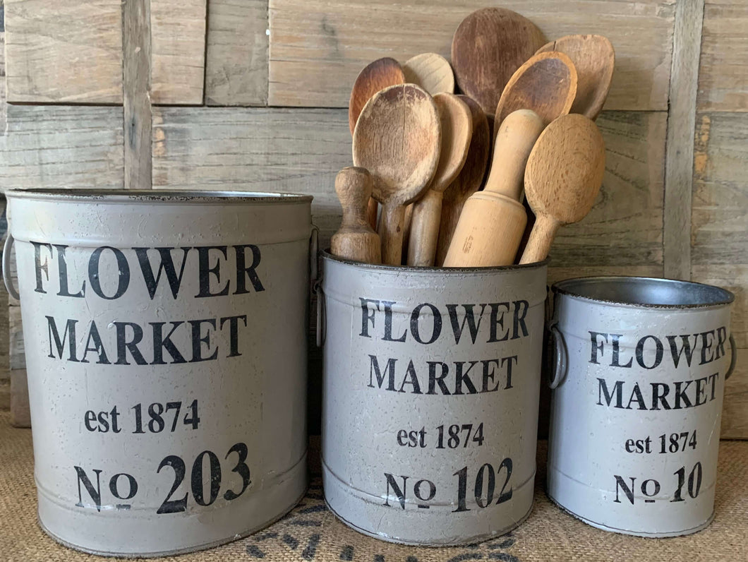 Farmhouse Inspired Farmers Market Planters/Round Pots