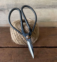 Load image into Gallery viewer, Primitive Scissors
