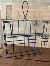 Load image into Gallery viewer, Farmhouse Wire Wall Basket
