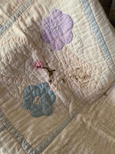 Load image into Gallery viewer, Feedsack Cutter Quilt Piece - c1900-1930
