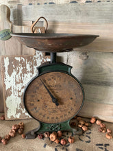 Load image into Gallery viewer, Antique Salter No, 46 Household Kitchen Scales
