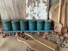 Load image into Gallery viewer, Vintage "Willow" Spice Set

