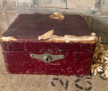 Load image into Gallery viewer, Rustic Vintage Jewellery Box
