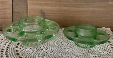 Load image into Gallery viewer, Collectable Depression Glass Flower "Frogs"
