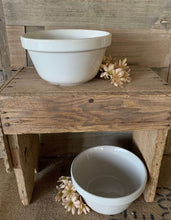 Load image into Gallery viewer, Reproduction Vintage Look Pudding/Mixng Bowls
