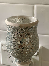 Load image into Gallery viewer, ~~~RE-STOCKED~~~ Mosaic Glass Pluggable Melt Warmer
